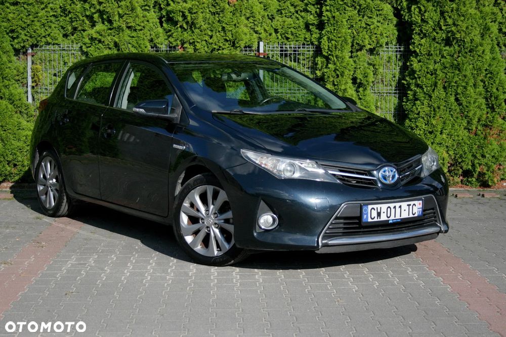 Toyota Auris - 1