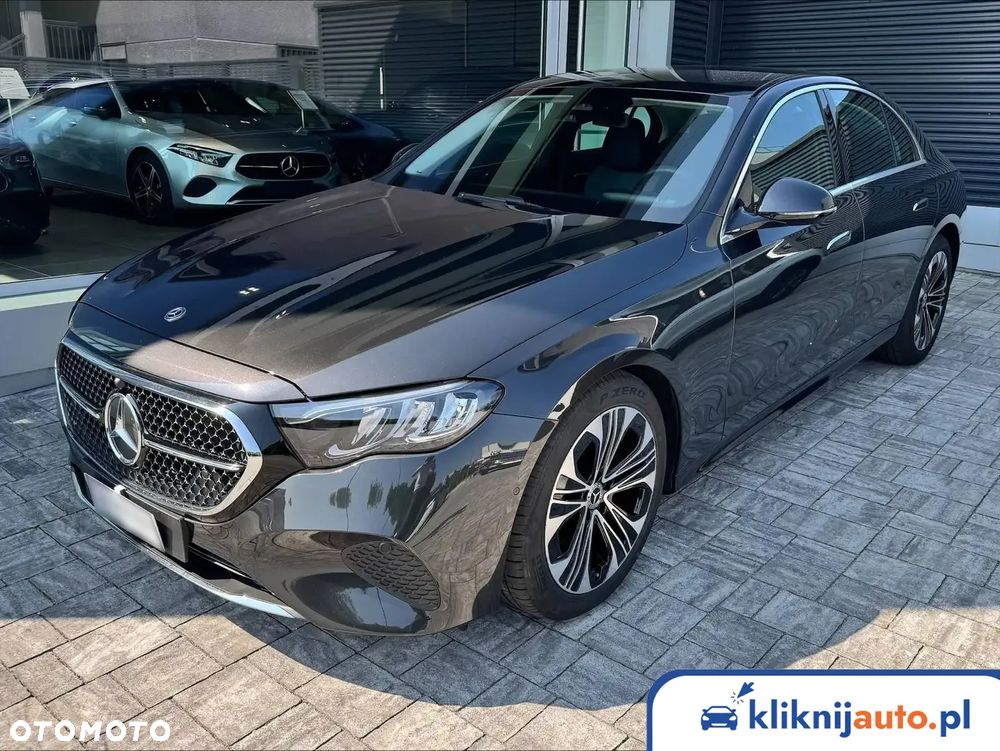 Mercedes-Benz Klasa E 220 d 4-Matic Avantgarde - 3