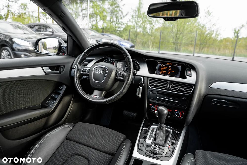 Audi A4 Avant 2.0 TFSI quattro S tronic S line Sportpaket - 27