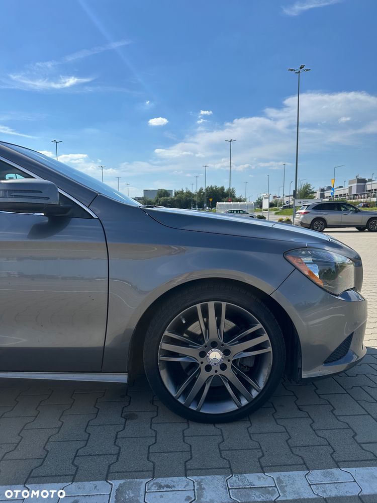 Mercedes-Benz CLA 250 7G-DCT - 10