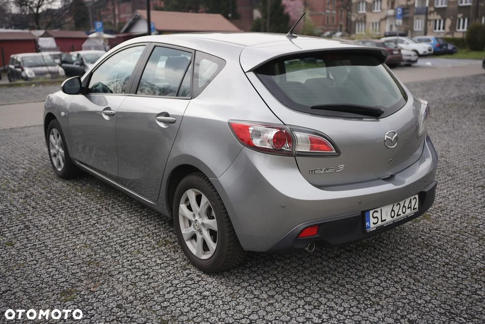 Mazda 3 1.6 Exclusive - 2