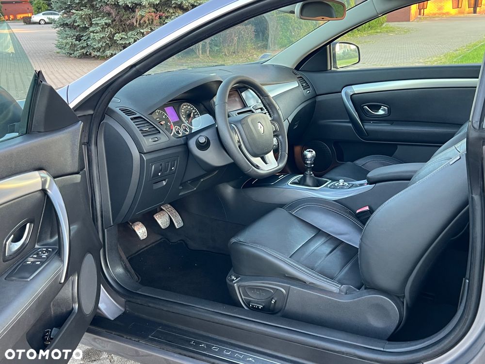 Renault Laguna dCi 180 FAP GT - 5