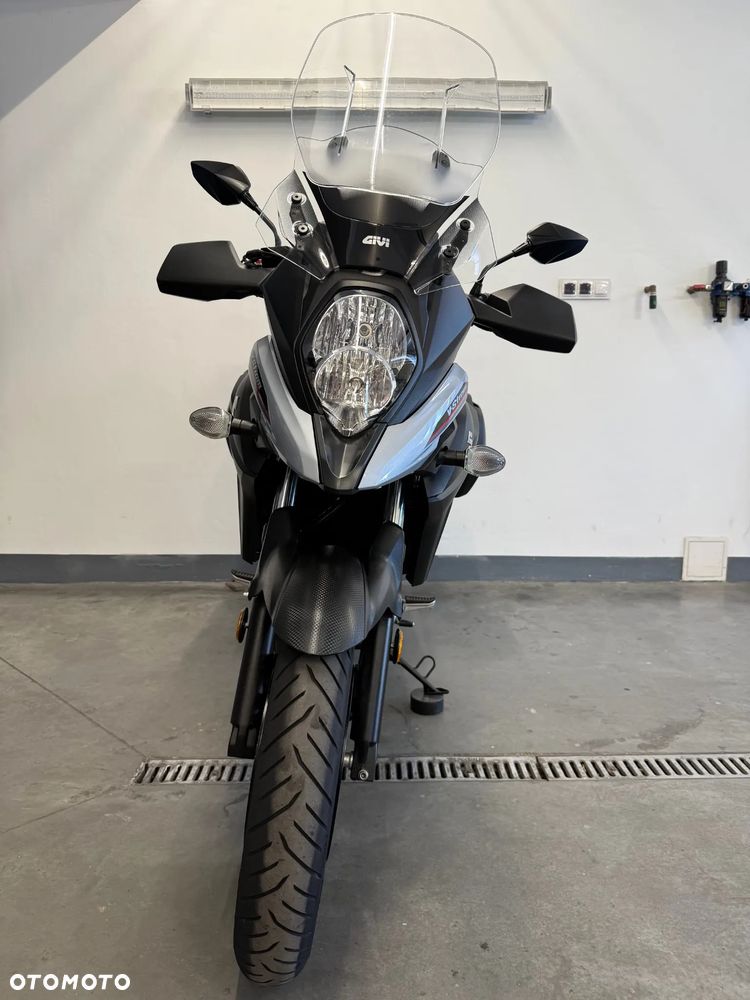 Suzuki V-STROM - 36