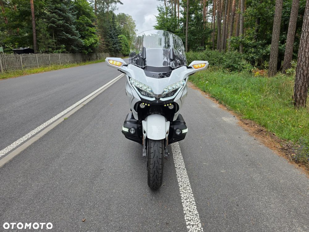 Honda GL - 11