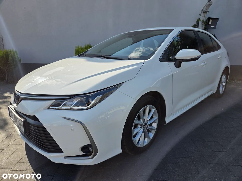 Toyota Corolla - 1