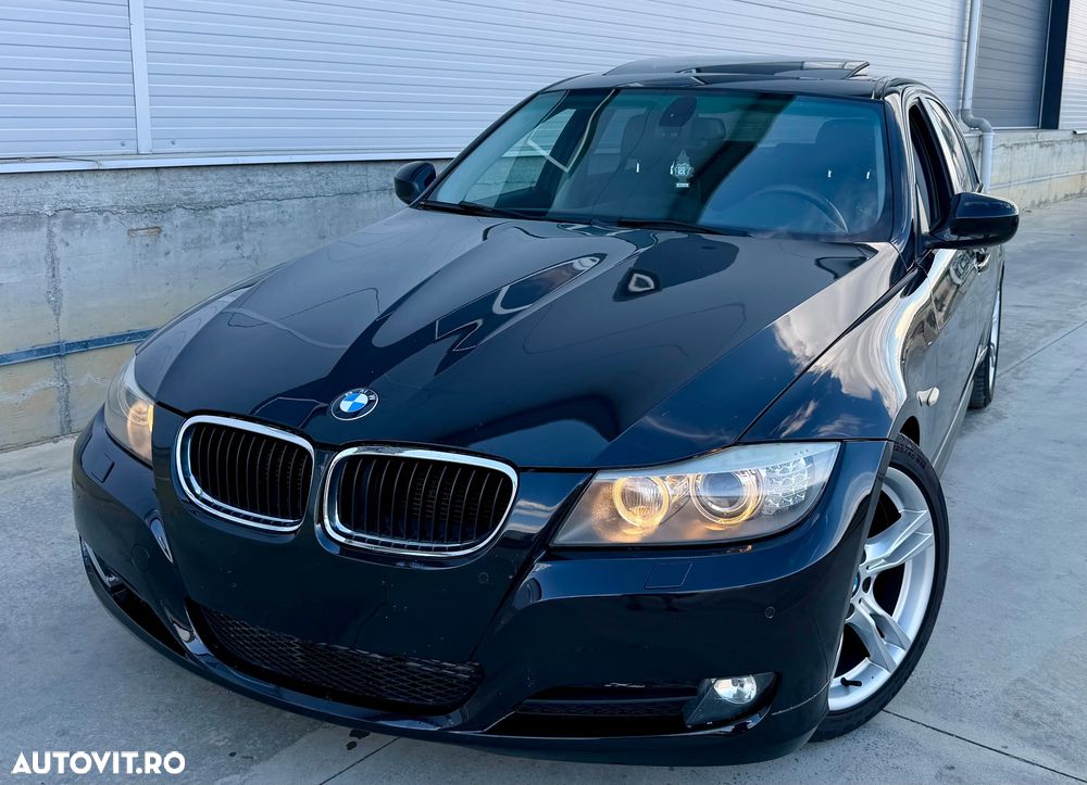 BMW Seria 3 320d DPF Aut. Edition Sport - 34