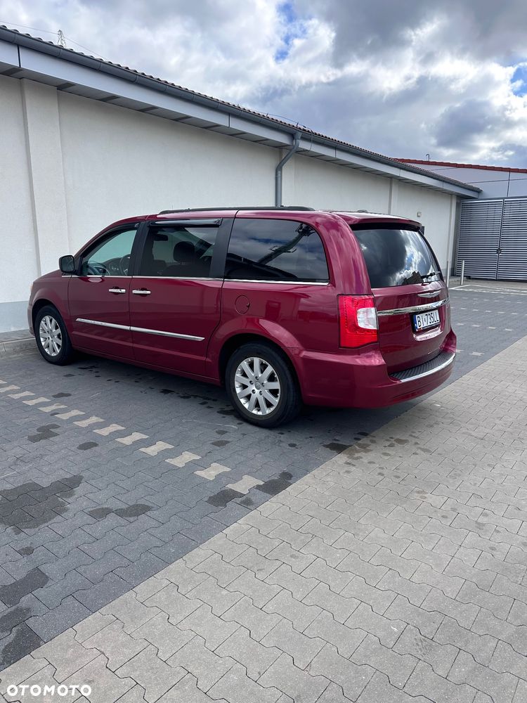 Chrysler Town & Country 3.6 Touring - 9