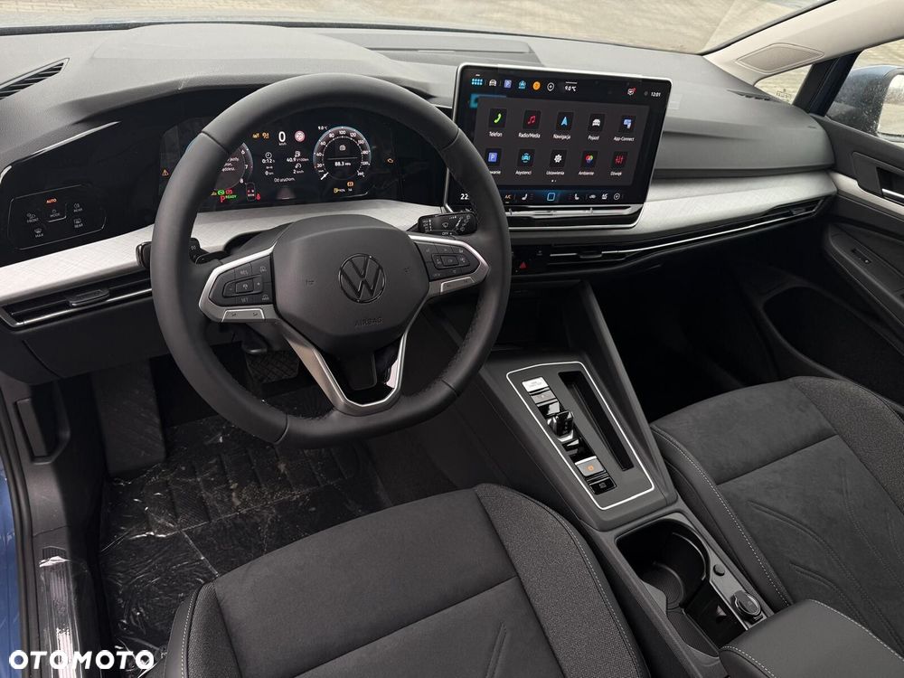 Volkswagen Golf Variant 1.5 eTSI mHEV Life Plus DSG - 11