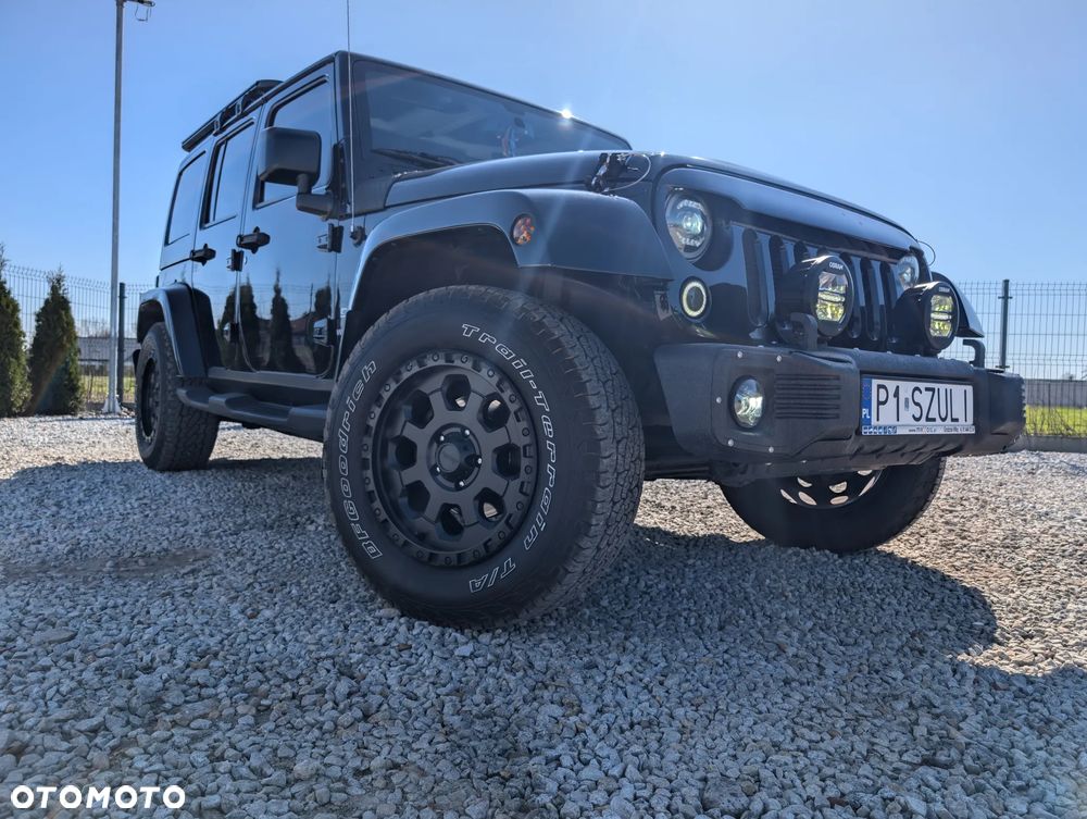 Jeep Wrangler - 8