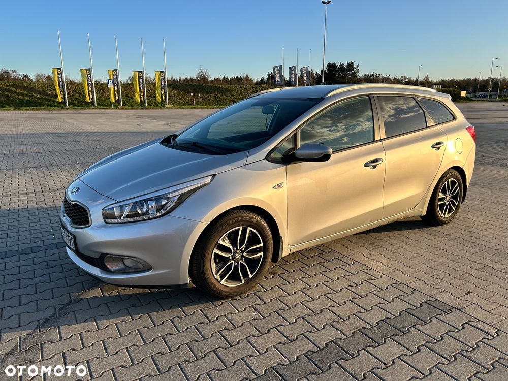 Kia Ceed 1.6 GDI S - 1