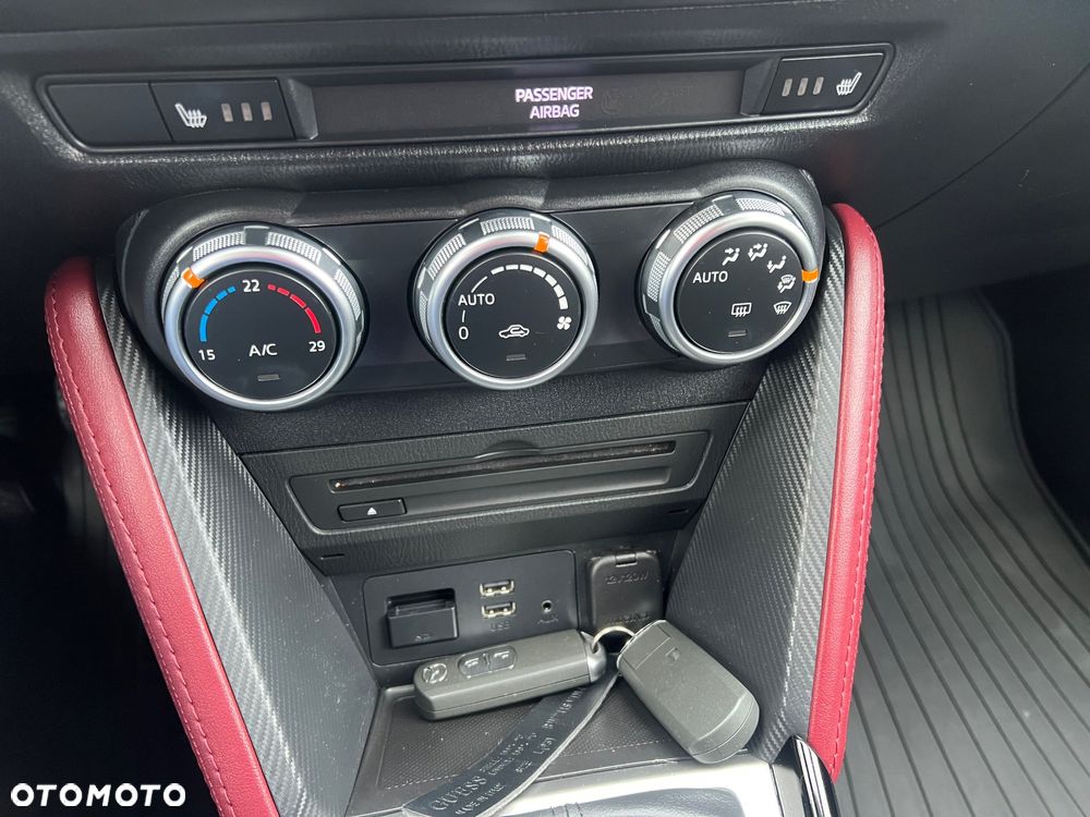 Mazda CX-3 SKYACTIV-G 150 i-ELOOP AWD Sports-Line - 19