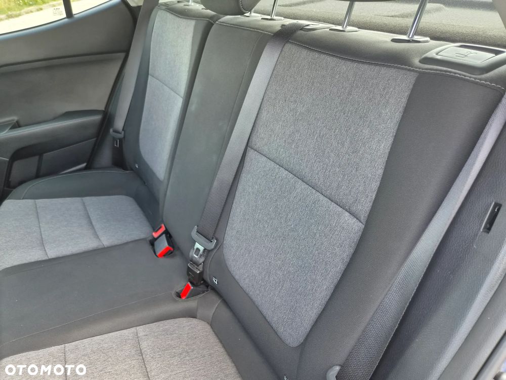 Kia Stonic 1.2 M - 8