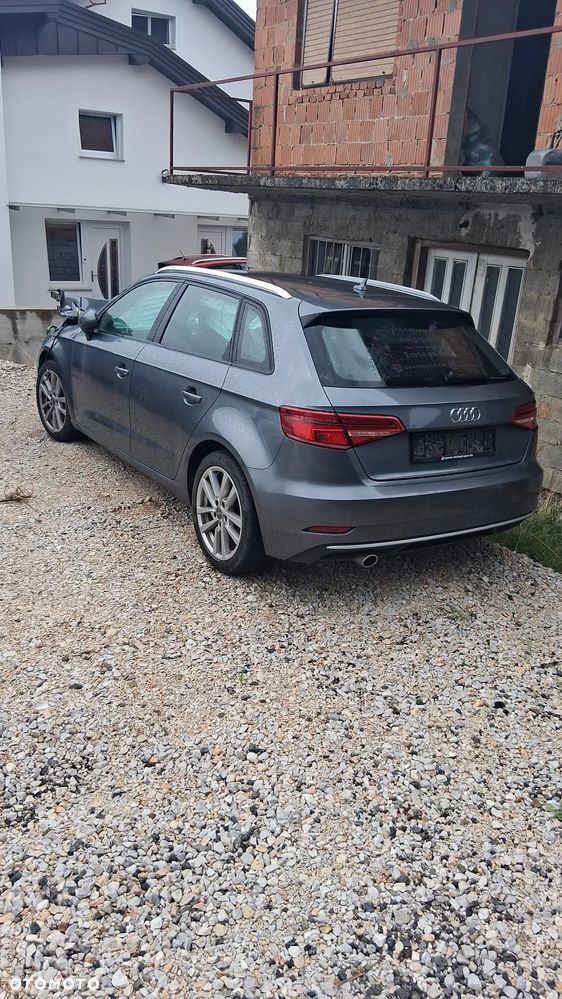 Audi A3 Sportback 1.6 TDI Sport - 1