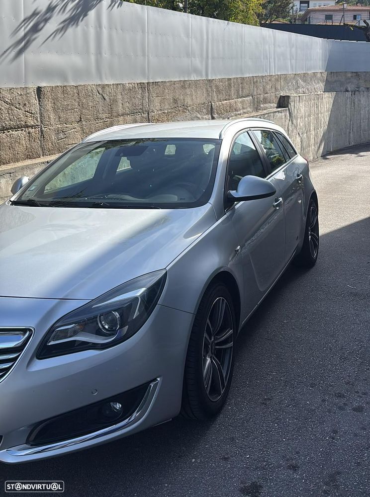 Opel Insignia Sports Tourer - 4