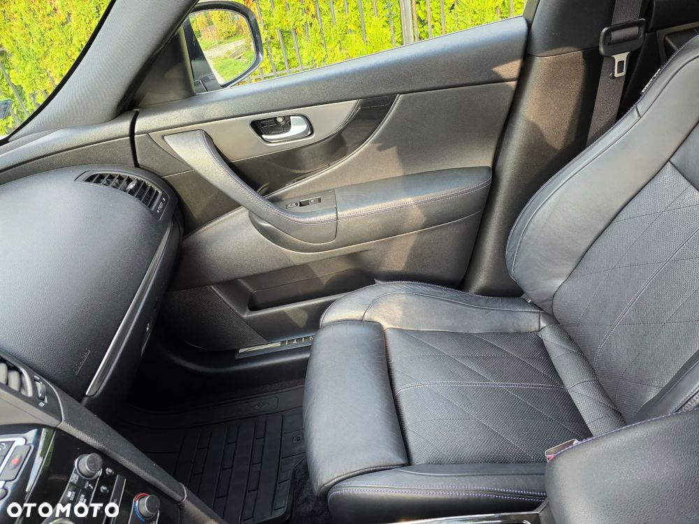 Infiniti QX70 3.0d S Premium - 19