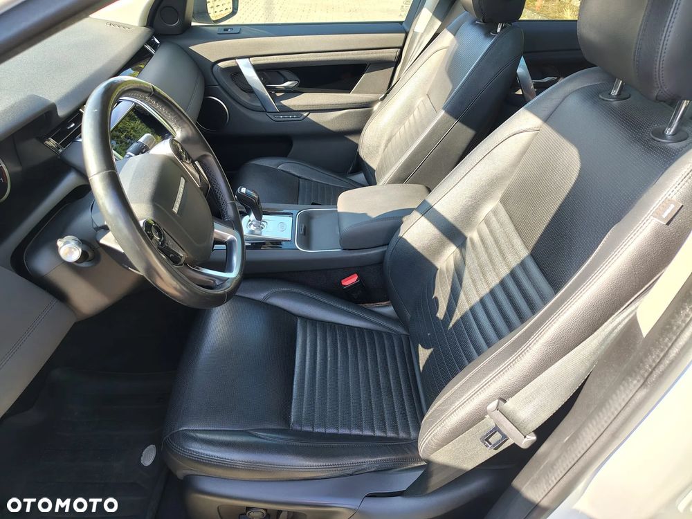 Land Rover Discovery Sport P250 SE - 11