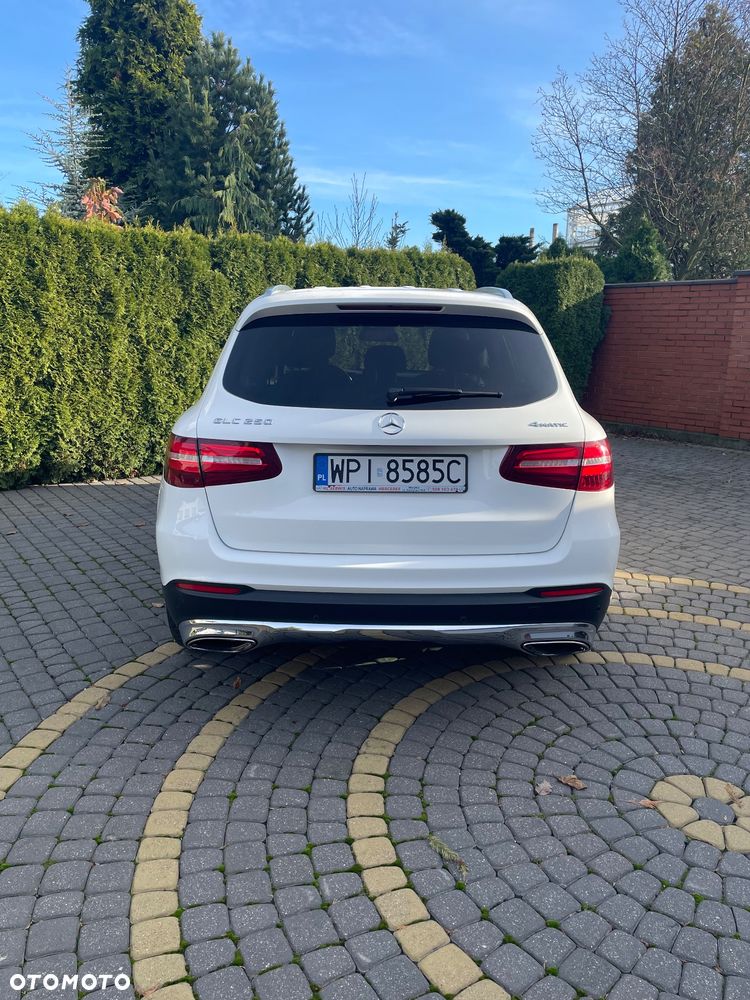 Mercedes-Benz GLC 250 4-Matic - 3