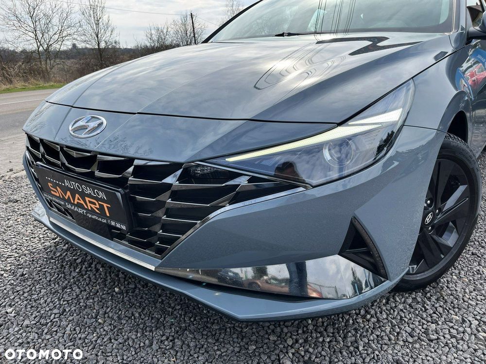 Hyundai Elantra 1.6 Smart CVT - 22