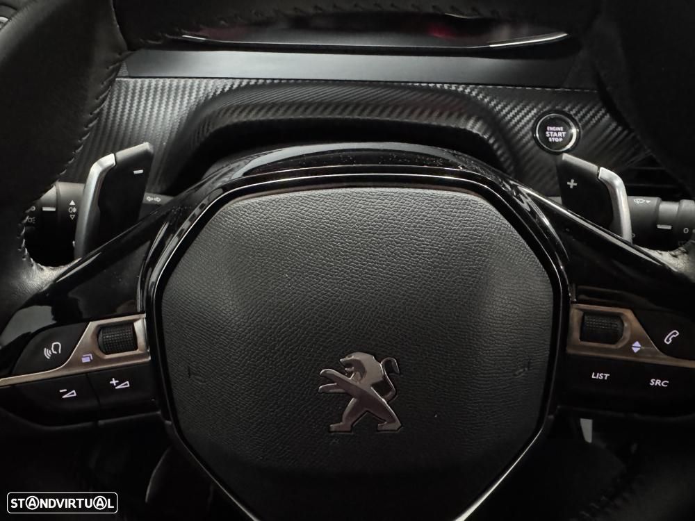 Peugeot 2008 PureTech 130 EAT8 Allure - 29