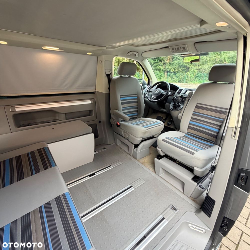 Volkswagen California - 38