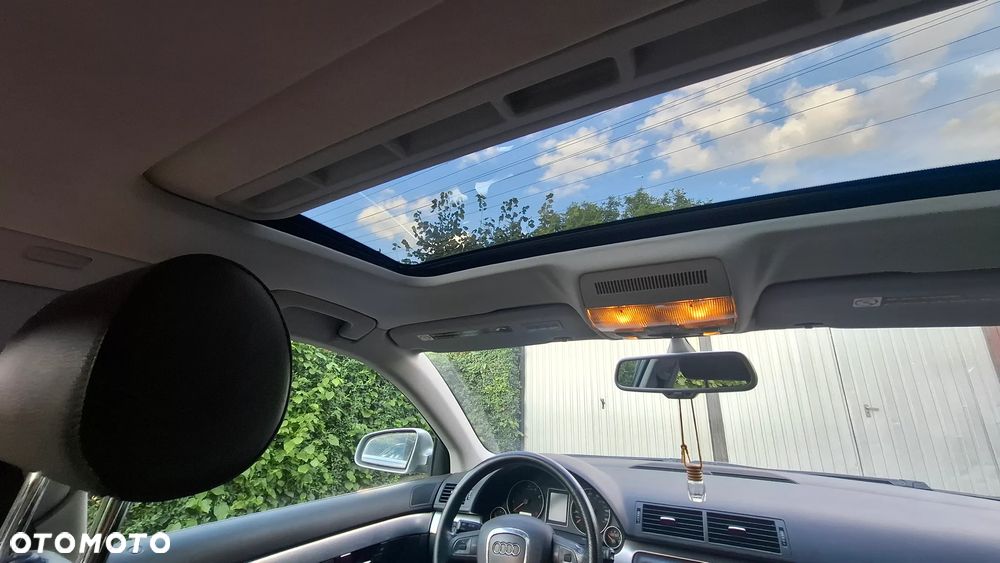 Audi A4 Avant 2.0 T FSI quattro - 8