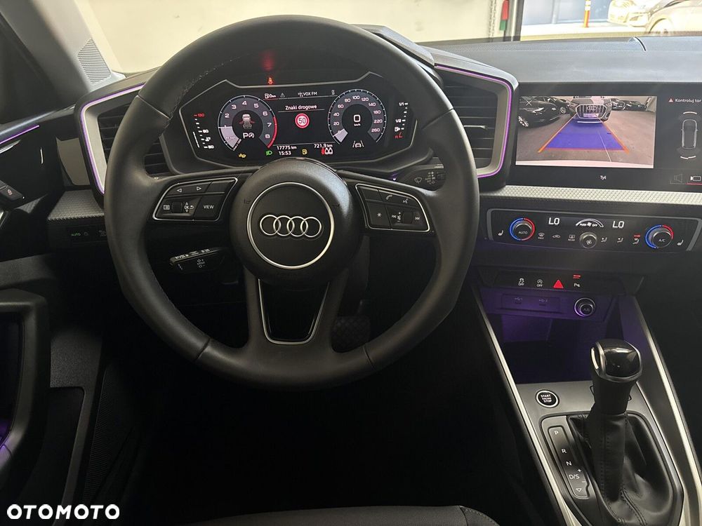 Audi A1 Sportback - 11