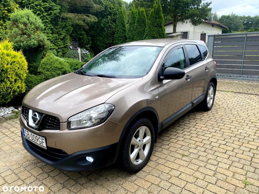 Nissan Qashqai+2 2.0 Tekna Premium - 8