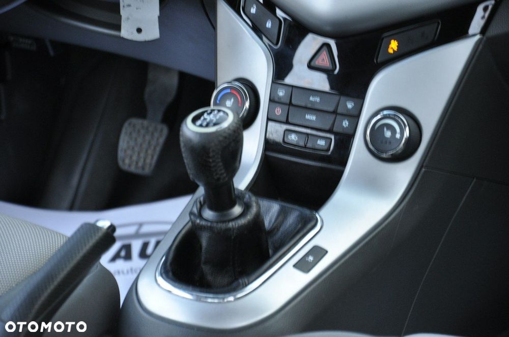 Chevrolet Cruze 2.0 VDCi LS - 36
