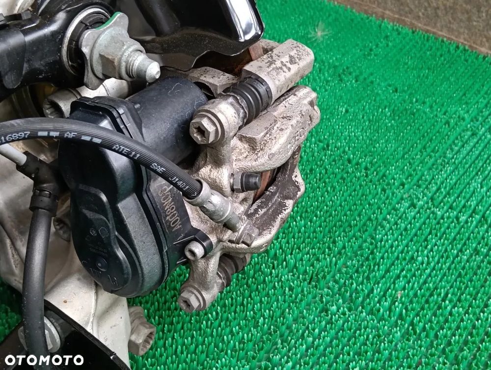 SKODA SUPERB 1.5TSI Aut Kom od 2024r Zawieszenie Tył - 11