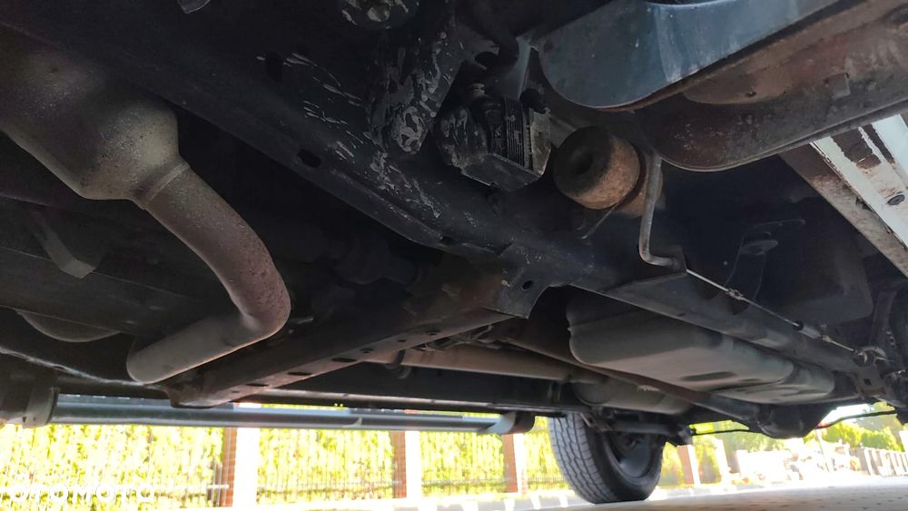 Dodge RAM 5.7 4x4 - 26