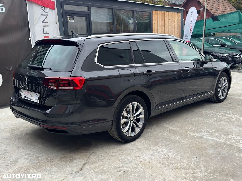 Volkswagen Passat - 24