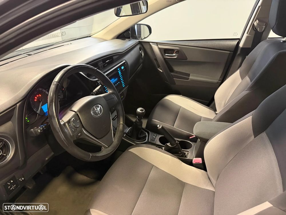 Toyota Auris 1.4 D-4D ACtive+AC - 12
