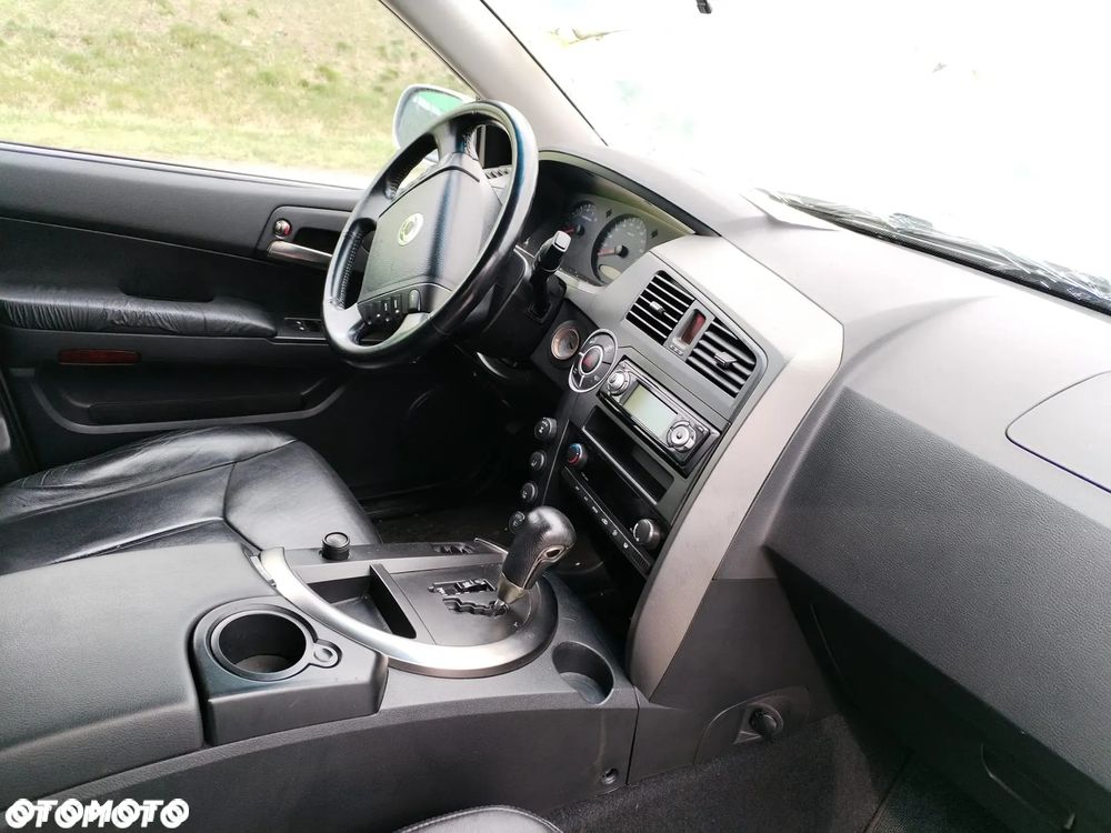 SsangYong/KGM Kyron Xdi 4WD Automatik Active - 7