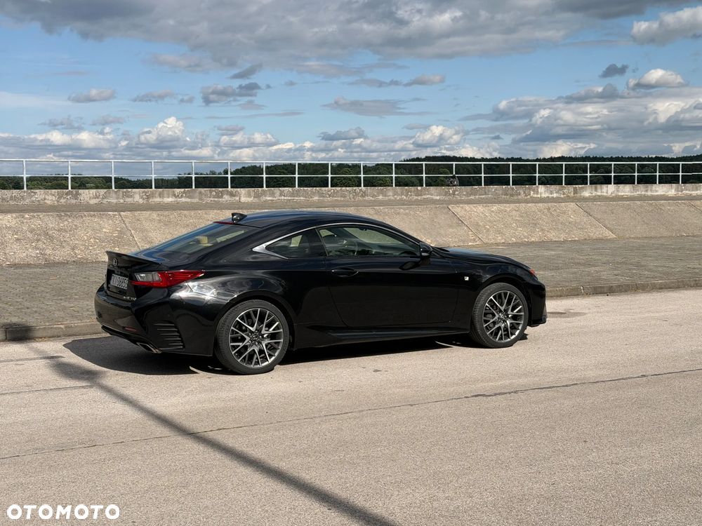 Lexus RC - 13