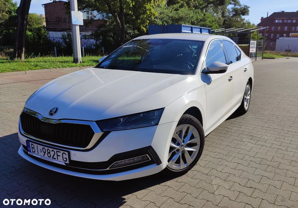 Skoda Octavia 2.0 TDI SCR Style DSG - 7