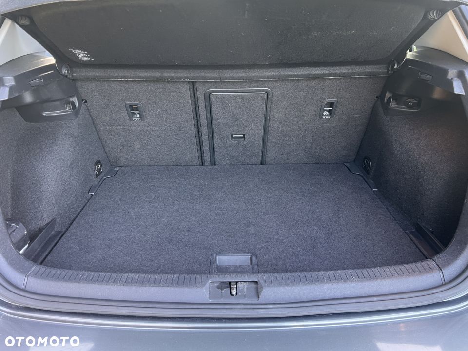 Volkswagen Golf 1.4 TSI (BlueMotion Technology) Comfortline - 12