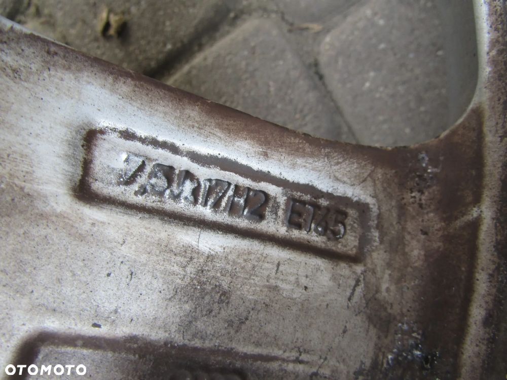 KOŁA FELGI ALUMINIOWE R17 AUDI 5X112 ET 45   07 15R - 11