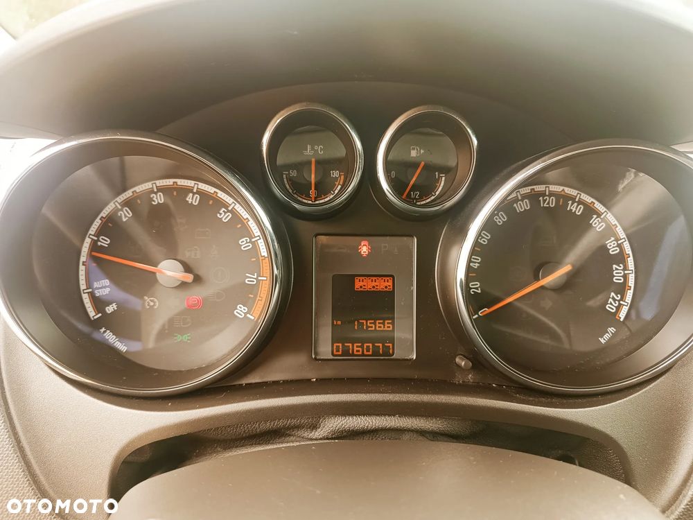 Opel Meriva - 24