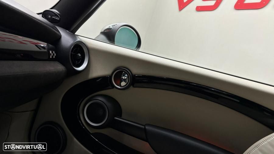 MINI Clubman John Cooper Works - 19