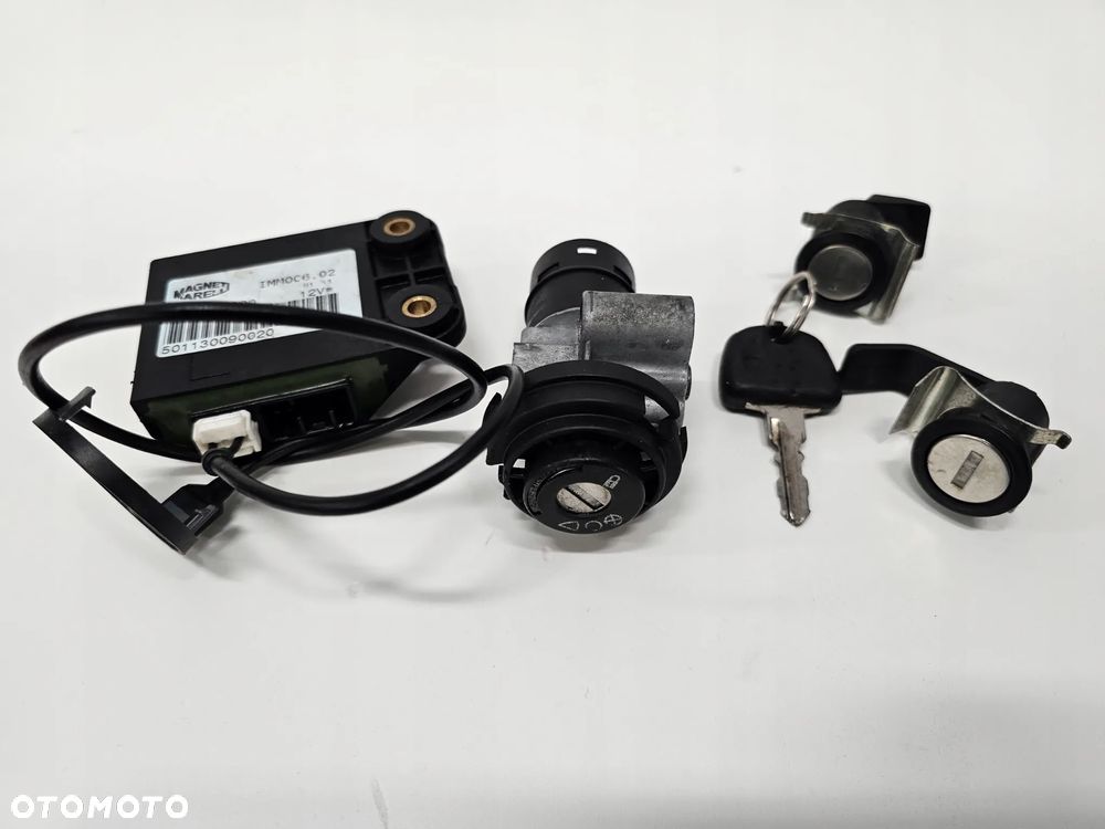 Peugeot Satelis 125 2 zestaw startowy immo stacyjka kluczyk moduł - 1