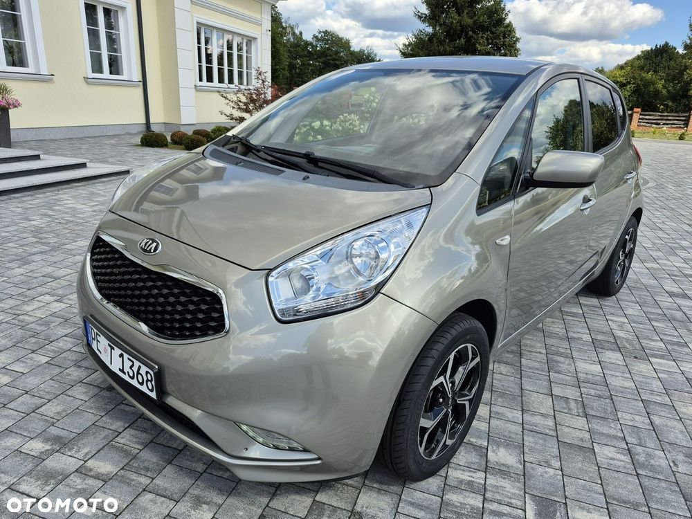 Kia Venga - 5