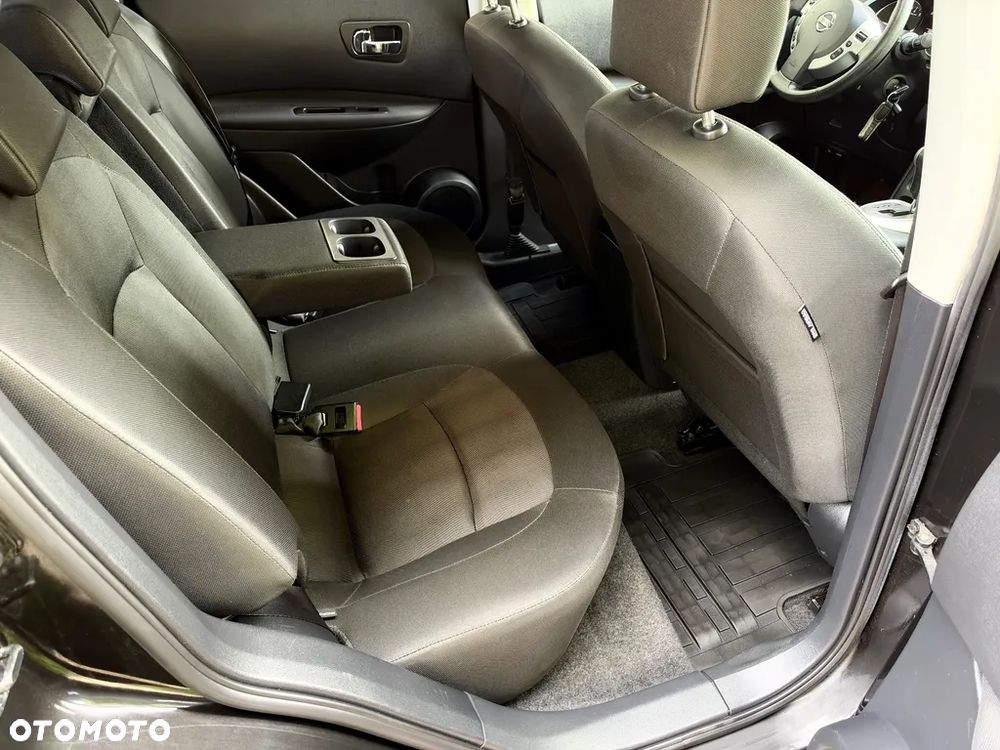 Nissan Qashqai - 14