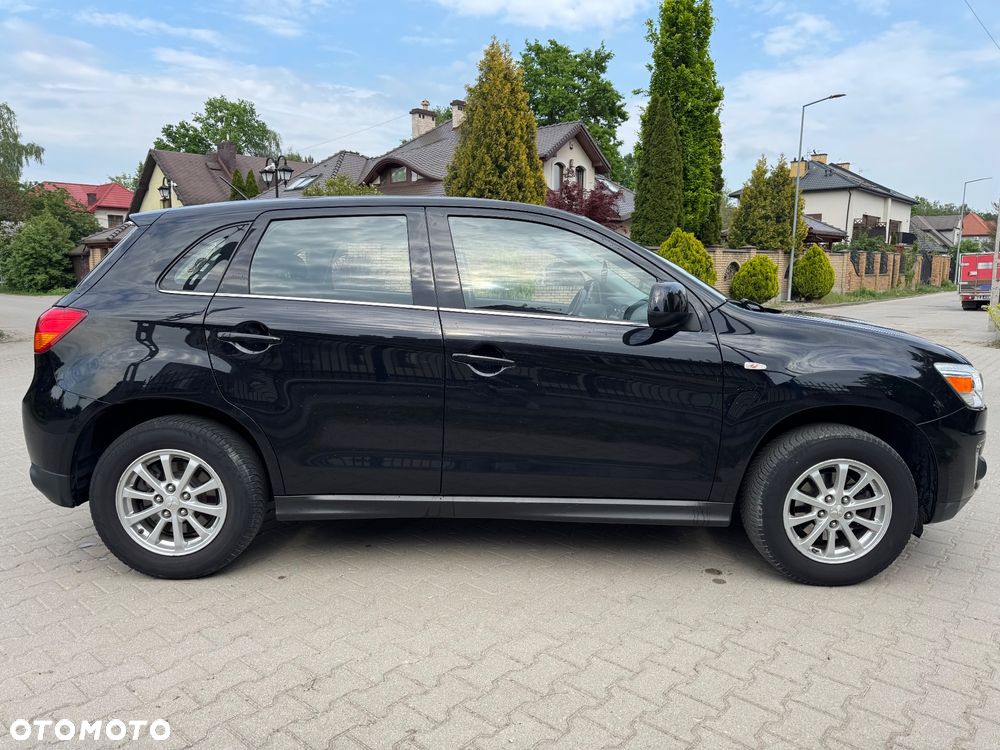 Mitsubishi ASX - 8