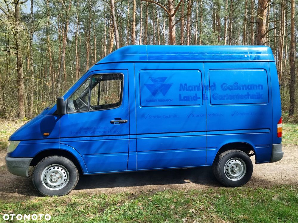 Mercedes-Benz Sprinter - 7