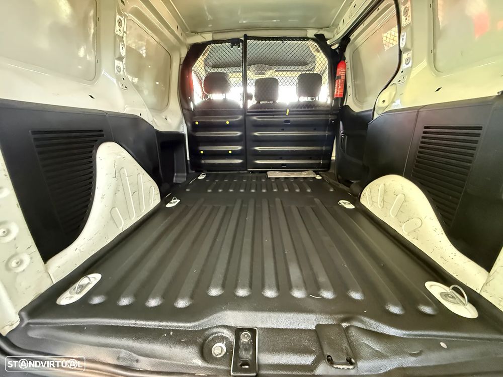 Citroën BERLINGO 1.6 HDI 3L - 12