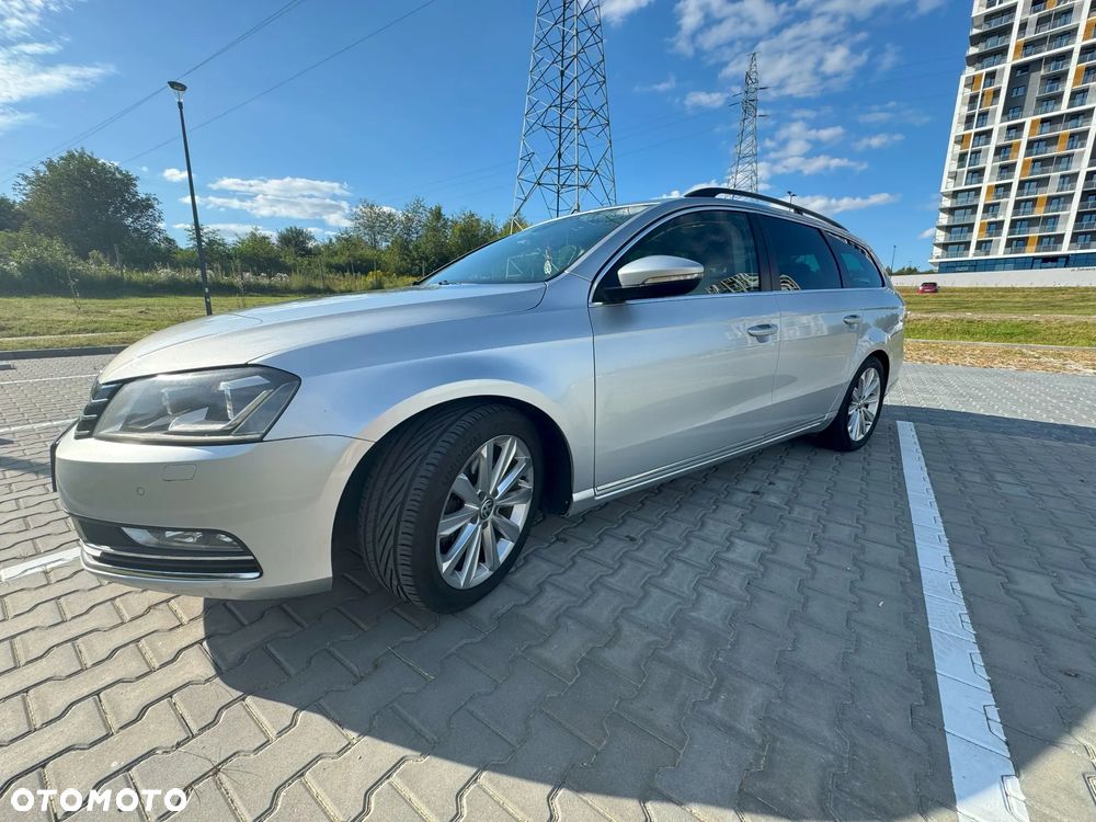 Volkswagen Passat 2.0 TDI Comfortline - 19