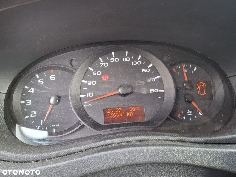 Renault Master - 18