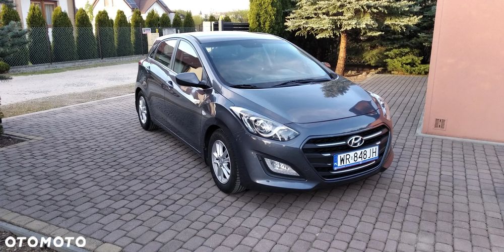 Hyundai i30 blue 1.6 GDI Trend - 10