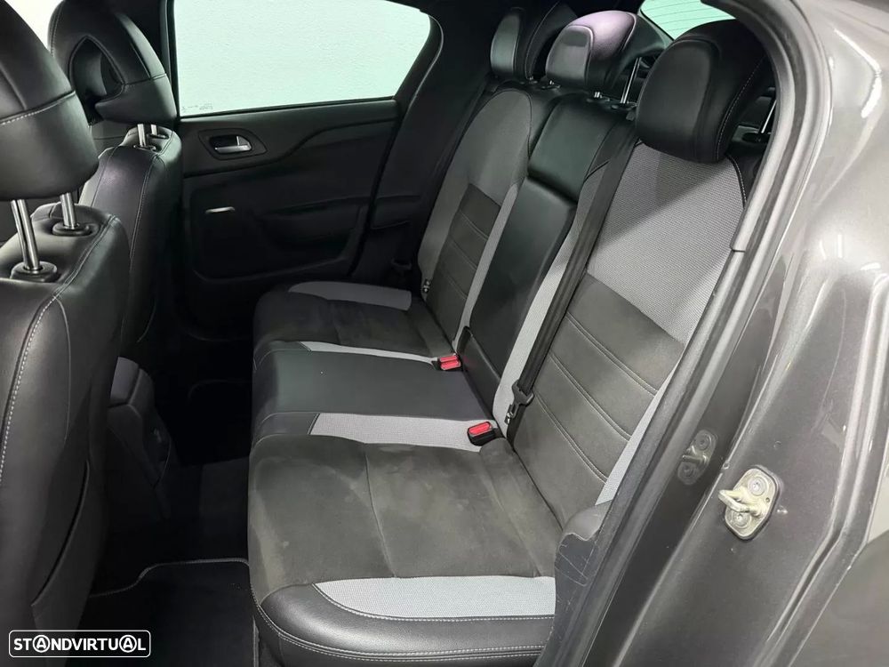 DS DS4 Crossback 1.6 BlueHDi So Chic J18 EAT6 - 18