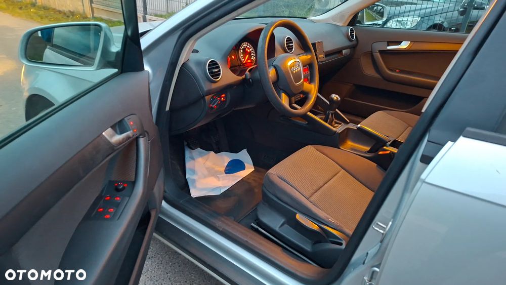 Audi A3 Sportback - 17